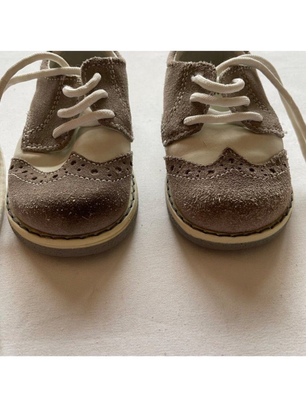 Primigi Infant Beige & White Leather Suede Wingtip Shoes Size EU 19 US 3.5 - Picture 3 of 11